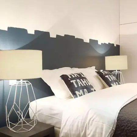 Superbe 1br Rivoli Musee Du Louvre Parigi